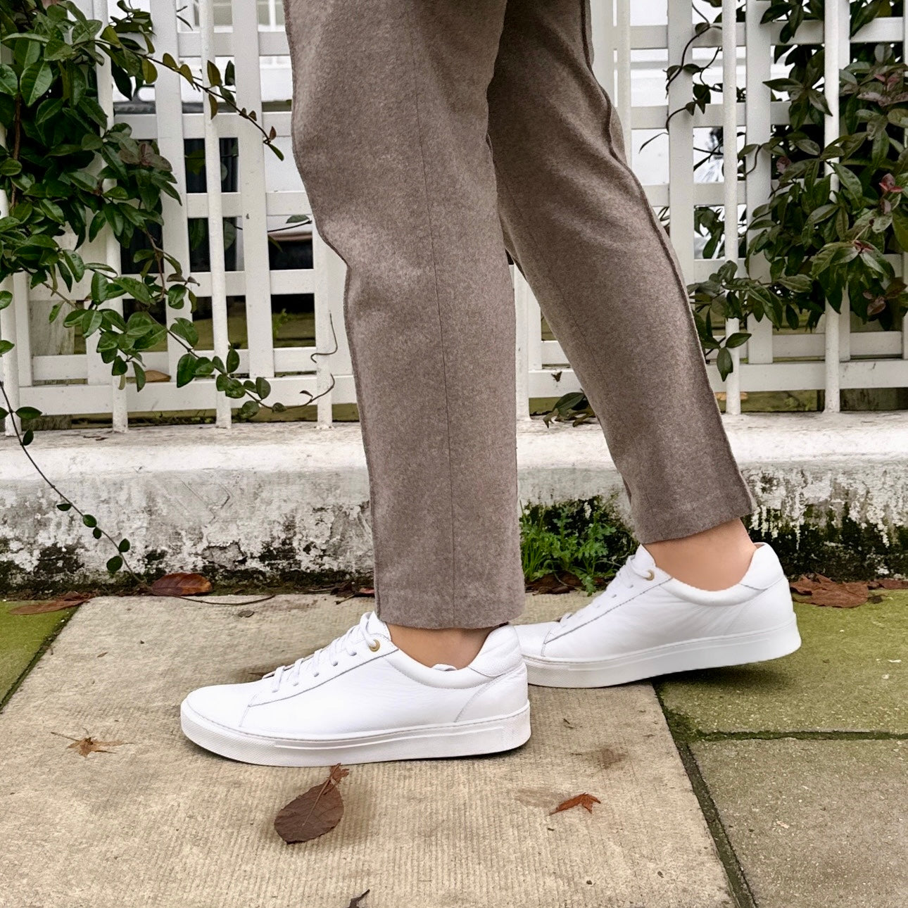 SNEAKER ALASKA
